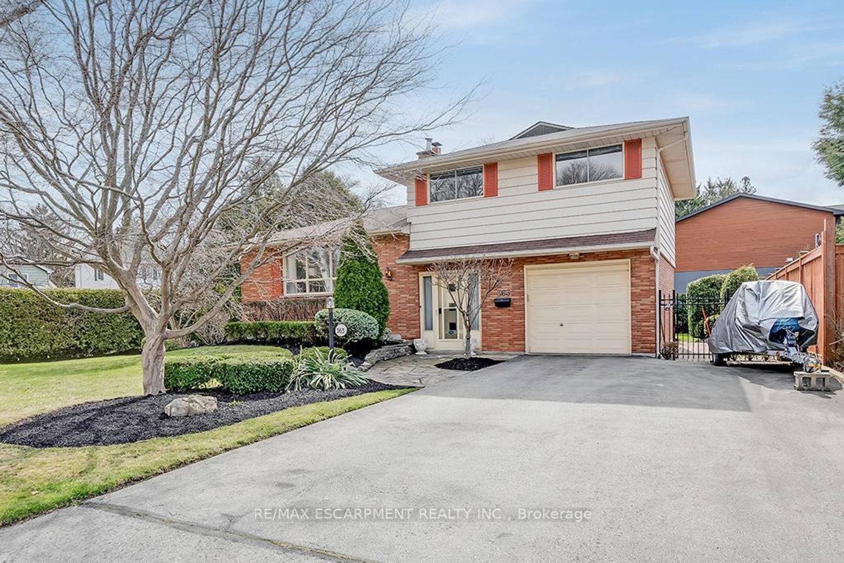 363 East Side Crescent, Brant, Burlington 