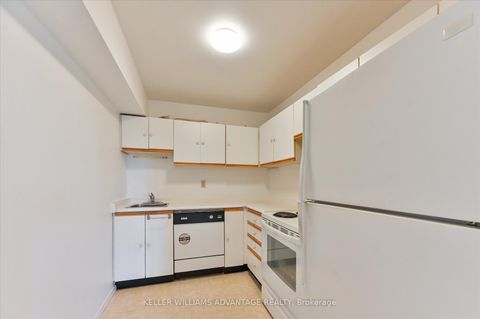 Photo 15 at 501 - 3050 Ellesmere Road, Morningside, Toronto