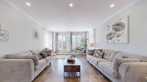 Photo 6 at 200 Carrington Drive, Mill Pond, Richmond Hill