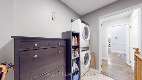 Photo 36 at 200 Carrington Drive, Mill Pond, Richmond Hill