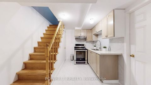 Photo 37 at 200 Carrington Drive, Mill Pond, Richmond Hill