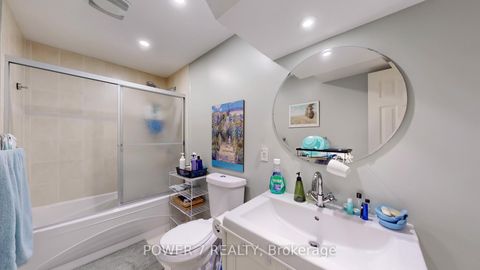 Photo 45 at 200 Carrington Drive, Mill Pond, Richmond Hill