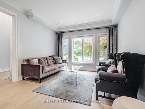 Photo 3 at 3022A Bayview Avenue, Willowdale East, Toronto Photo 3 at 3022A Bayview Avenue, Willowdale East, Toronto