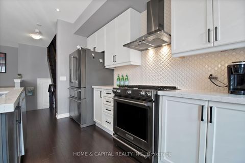 Photo 17 at 3051 BLACKTUSK Common, JM Joshua Meadows, Oakville