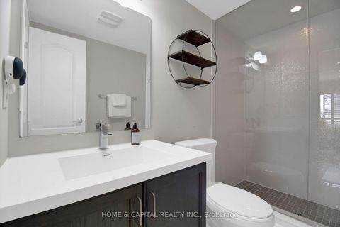Photo 24 at 3051 BLACKTUSK Common, JM Joshua Meadows, Oakville
