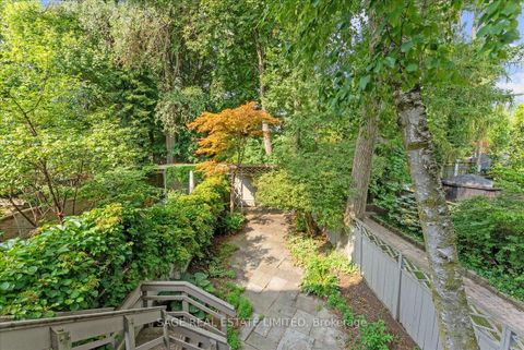 Photo 15 at 88A Glen Road, Moore Park, Toronto