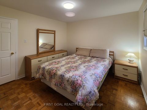 Photo 17 at 2 Agnes Street, Wellington, Barrie
