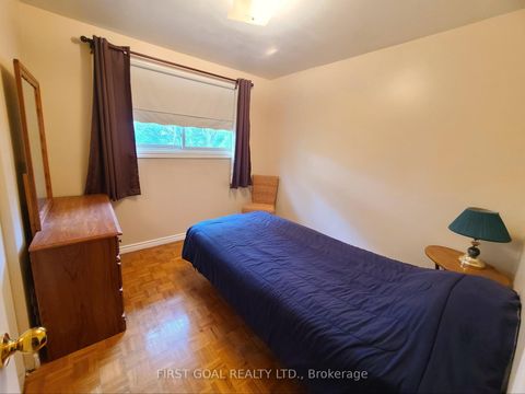 Photo 20 at 2 Agnes Street, Wellington, Barrie