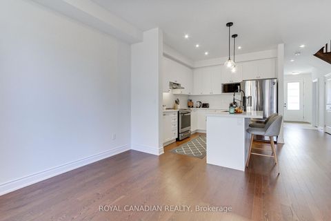 Photo 17 at 1404 Blackmore Street, Alcona, Innisfil Photo 17 at 1404 Blackmore Street, Alcona, Innisfil