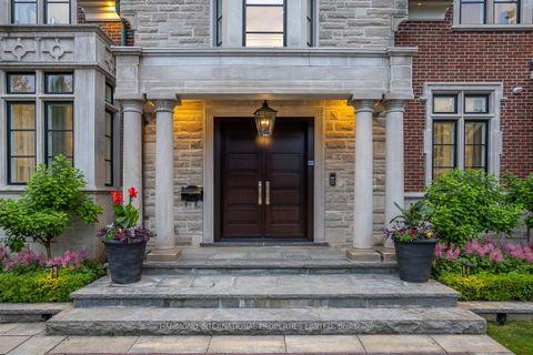 Photo 1 at 31 Twyford Road, Rosethorn, Toronto