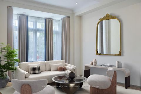 Photo 3 at 31 Twyford Road, Rosethorn, Toronto