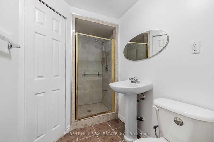 Photo 16 at 4 Dalmeny Road, Grandview, Markham