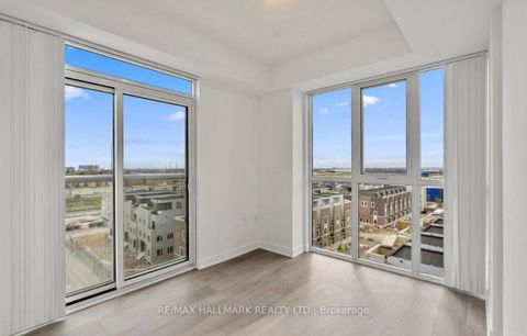 Photo 5 at 820 - 60 Honeycrisp Crescent, Vaughan Corporate Centre, Vaughan
