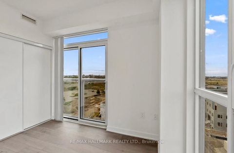 Photo 6 at 820 - 60 Honeycrisp Crescent, Vaughan Corporate Centre, Vaughan