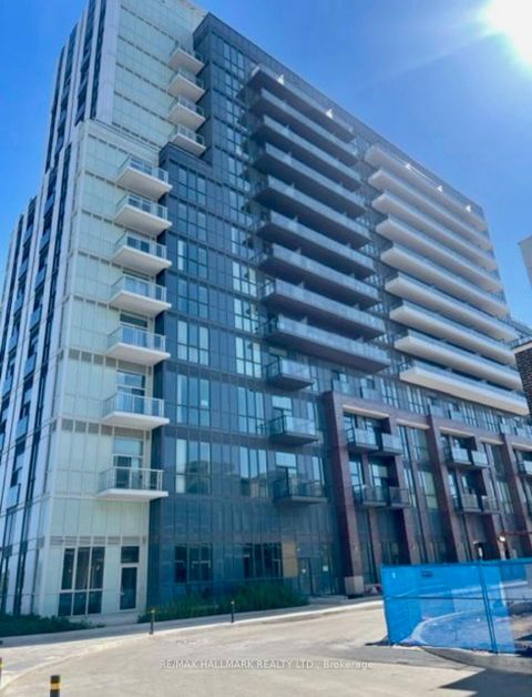 Photo 11 at 820 - 60 Honeycrisp Crescent, Vaughan Corporate Centre, Vaughan
