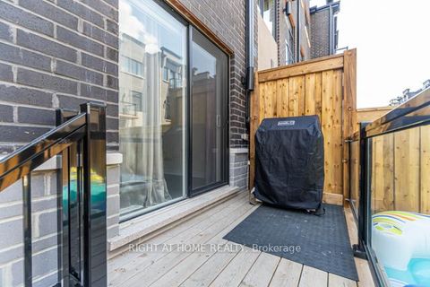 Photo 8 at 12 Laskin Drive, Patterson, Vaughan Photo 8 at 12 Laskin Drive, Patterson, Vaughan