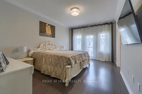 Photo 28 at 12 Laskin Drive, Patterson, Vaughan