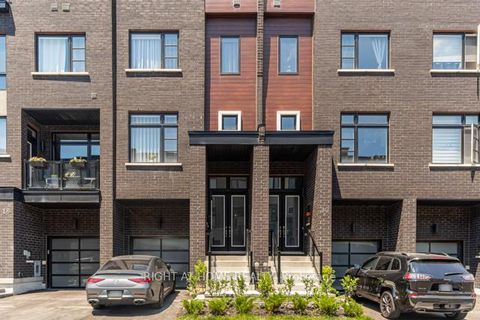 Photo 49 at 12 Laskin Drive, Patterson, Vaughan