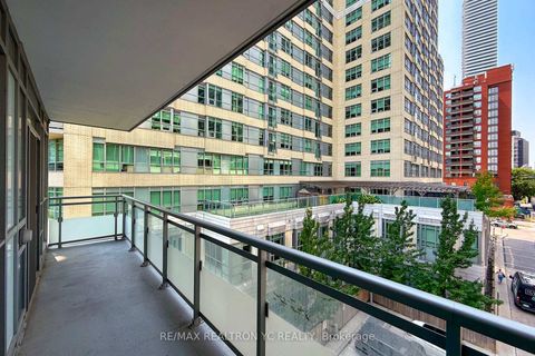 Photo 15 at 313 - 98 Lillian Street, Mount Pleasant West, Toronto