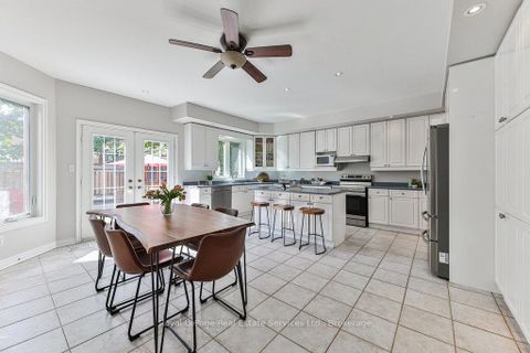 Photo 7 at 1688 Glenvista Drive, JC Joshua Creek, Oakville