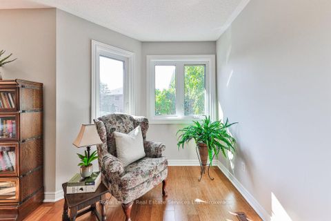 Photo 18 at 1688 Glenvista Drive, JC Joshua Creek, Oakville