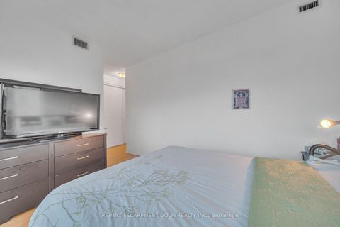 Photo 30 at PH203 - 8 Lee Centre Drive, Woburn, Toronto