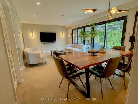 Photo 3 at 178 Three Valleys Drive, Donalda, Toronto
