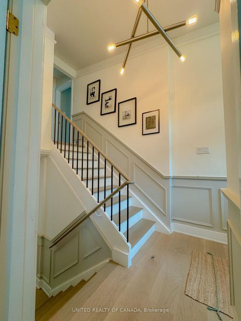 Photo 14 at 178 Three Valleys Drive, Donalda, Toronto