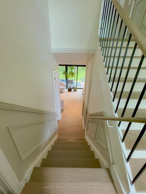 Photo 16 at 178 Three Valleys Drive, Donalda, Toronto