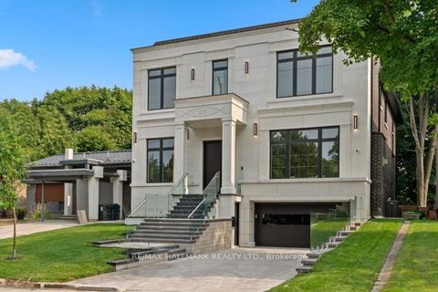 Photo 0 at 215 Northwood Drive, Newtonbrook East, Toronto Photo 0 at 215 Northwood Drive, Newtonbrook East, Toronto