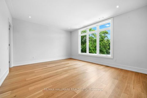 Photo 32 at 215 Northwood Drive, Newtonbrook East, Toronto