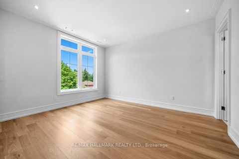 Photo 35 at 215 Northwood Drive, Newtonbrook East, Toronto