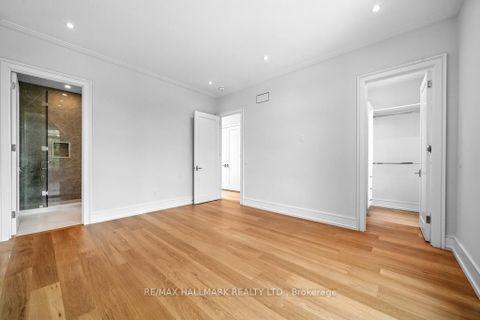 Photo 36 at 215 Northwood Drive, Newtonbrook East, Toronto