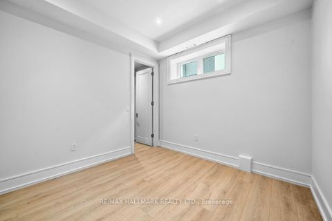 Photo 45 at 215 Northwood Drive, Newtonbrook East, Toronto Photo 45 at 215 Northwood Drive, Newtonbrook East, Toronto