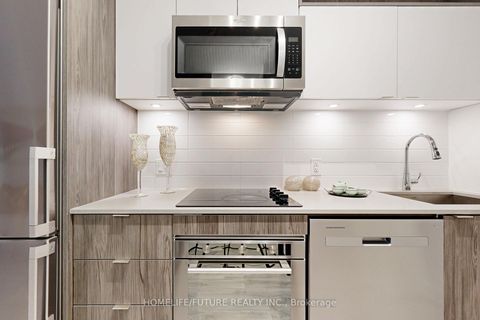 Photo 8 at 348 - 60 Princess Street, Waterfront Communities C8, Toronto