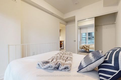 Photo 19 at 348 - 60 Princess Street, Waterfront Communities C8, Toronto