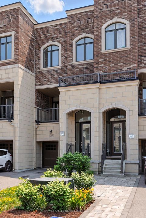 Photo 1 at 37 Arianna Crescent, Patterson, Vaughan