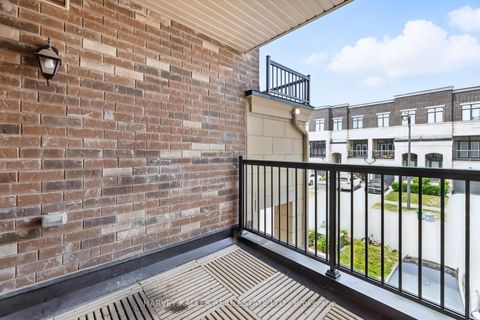 Photo 40 at 37 Arianna Crescent, Patterson, Vaughan