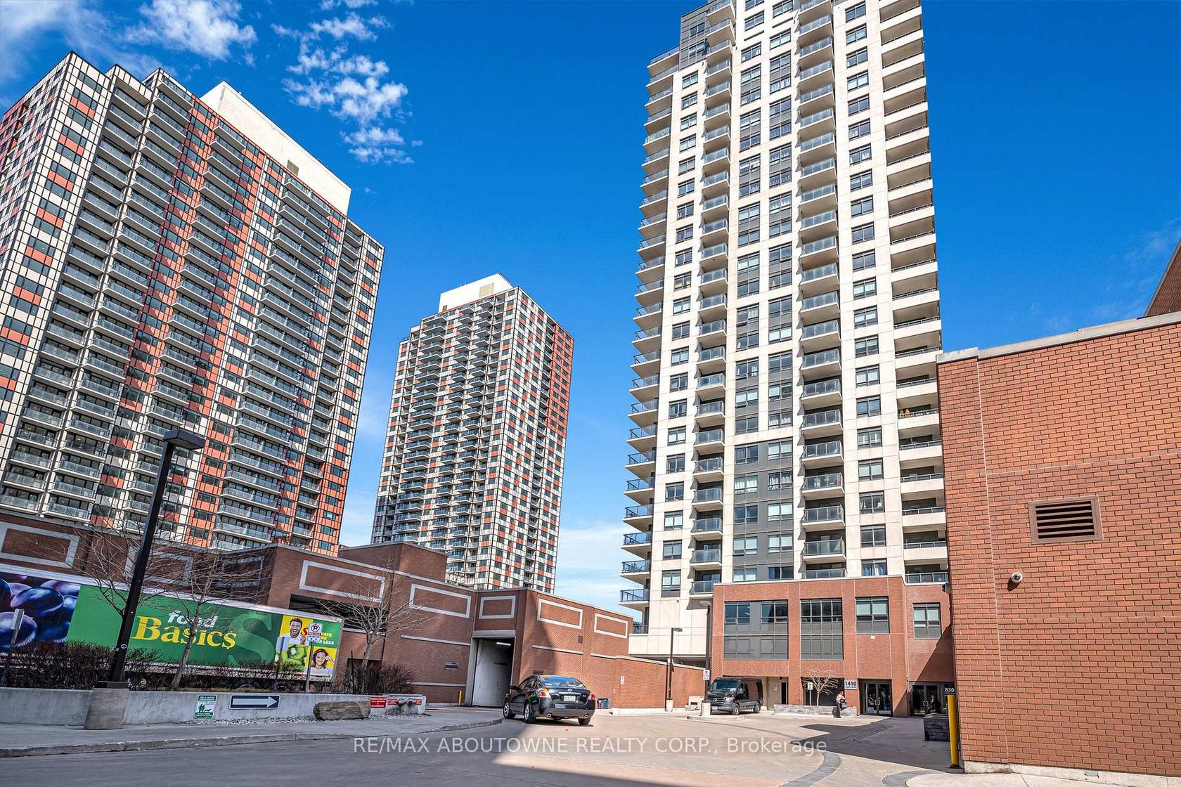 1105 - 1410 Dupont Street, Junction, Toronto 