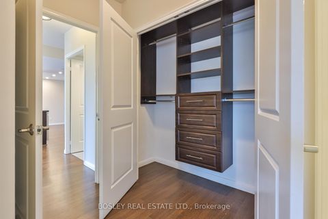 Photo 21 at 412 - 900 Mount Pleasant Road, Mount Pleasant West, Toronto