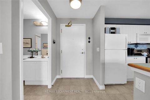 Photo 9 at 407 - 2300 Parkhaven Boulevard E, RO River Oaks, Oakville