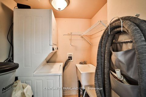 Photo 18 at 202 - 2506 Rutherford Road, Maple, Vaughan