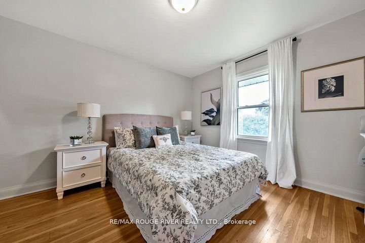 Photo 12 at 786 Mary Street N, Centennial, Oshawa