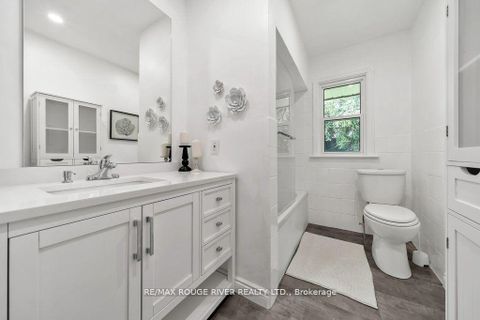 Photo 17 at 786 Mary Street N, Centennial, Oshawa