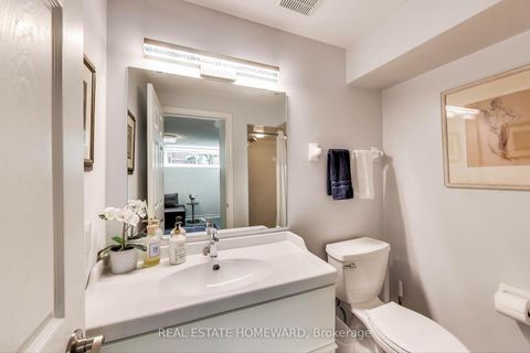 Photo 39 at 257 Milan Street, Moss Park, Toronto