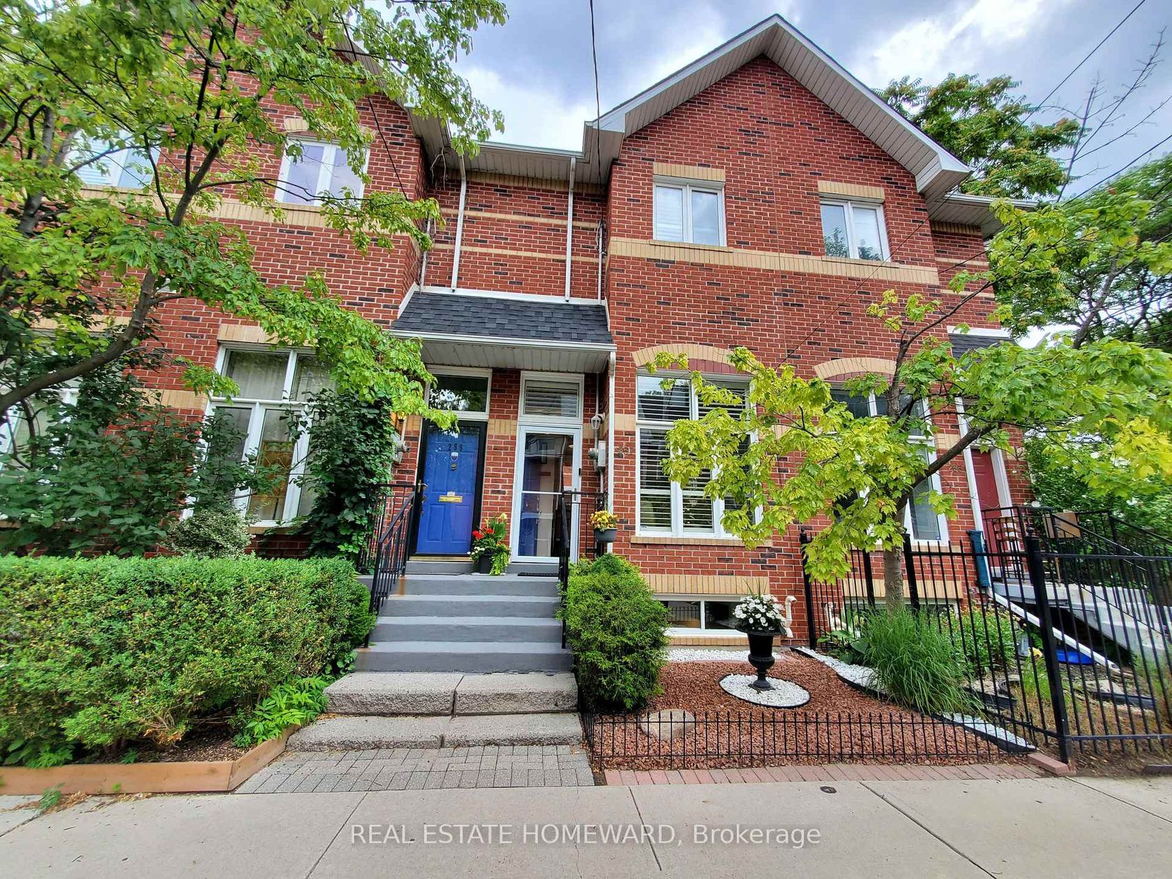 257 Milan Street, Moss Park, Toronto 