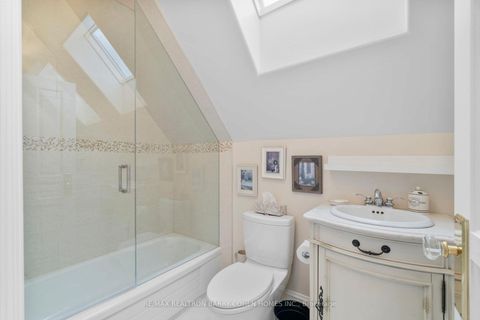 Photo 23 at 10 Pine Hill Road, Moore Park, Toronto Photo 23 at 10 Pine Hill Road, Moore Park, Toronto