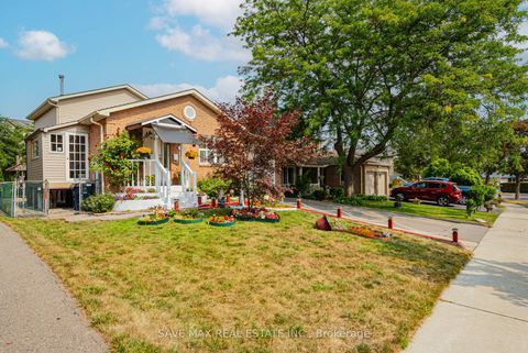 Photo 1 at 26 Fawcett Trail, Malvern, Toronto