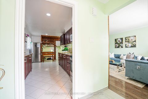 Photo 8 at 26 Fawcett Trail, Malvern, Toronto