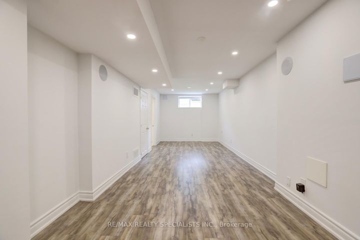Photo 30 at 2615 Comet Court, Sheridan, Mississauga